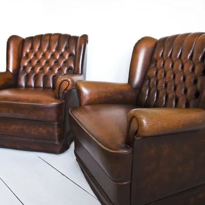 Skórzane pikowane fotele vintage, retro