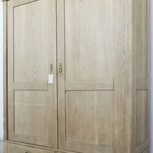 Dębowa szafa vintage