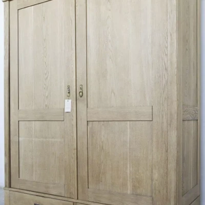 Dębowa szafa vintage