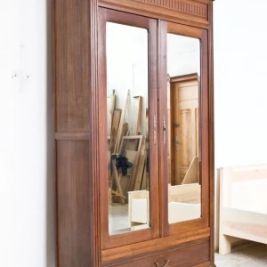 Dębowa szafa, bieliźniarka Francja