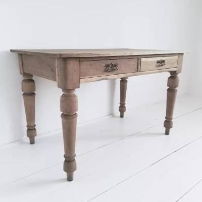 Oryginalny stół dębowy