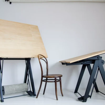 Stoły kreślarskie