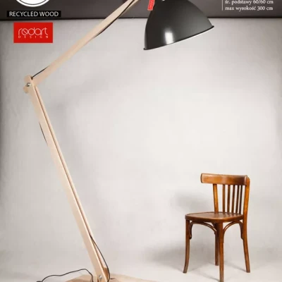 Lampa podłogowa w rozmiarze XXL