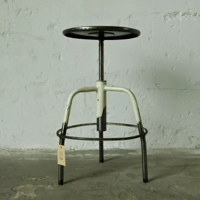 Taboret stołek medyczny vintage