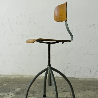 Krzesło przemysłowe - warsztatowe - INDUSTRIALNE