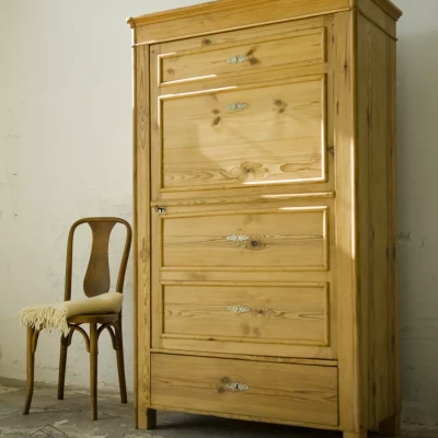 Stara drewniana bieliźniarka - Vintage