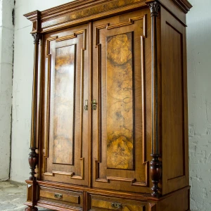 SZAFA EKLEKTYCZNA - ORZECHOWA