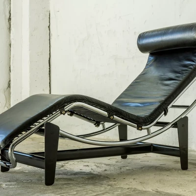 SZEZLONG BAUHAUS - LC4 LE CORBUSIER