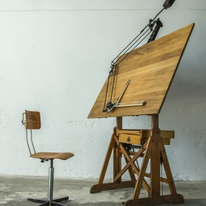 DREWNIANY STÓŁ KREŚLARSKI z lat 20. XX WIEKU - GEBR. WICHMANN M.B.H